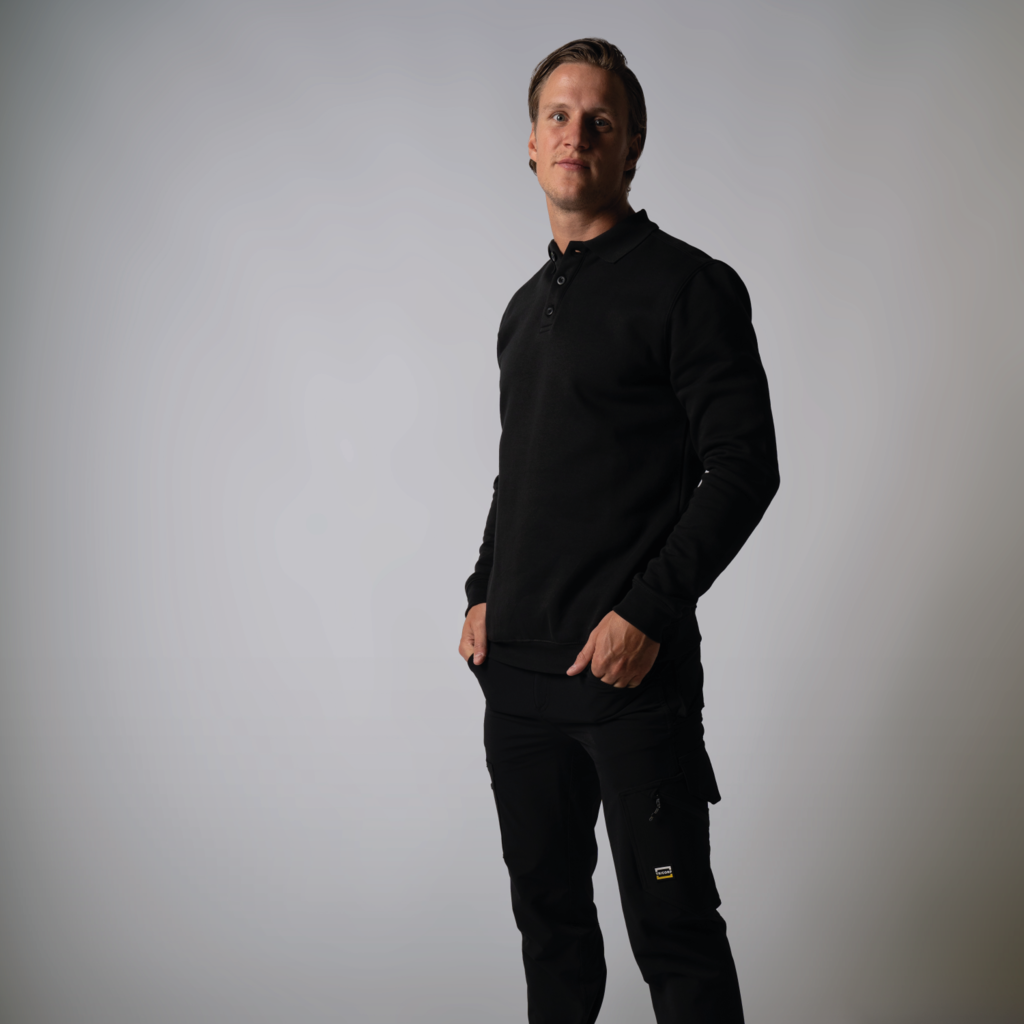 Model_Black