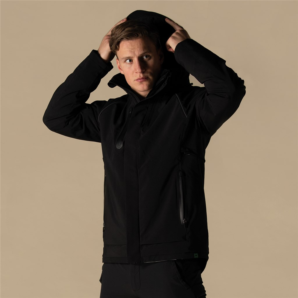 Model_Black