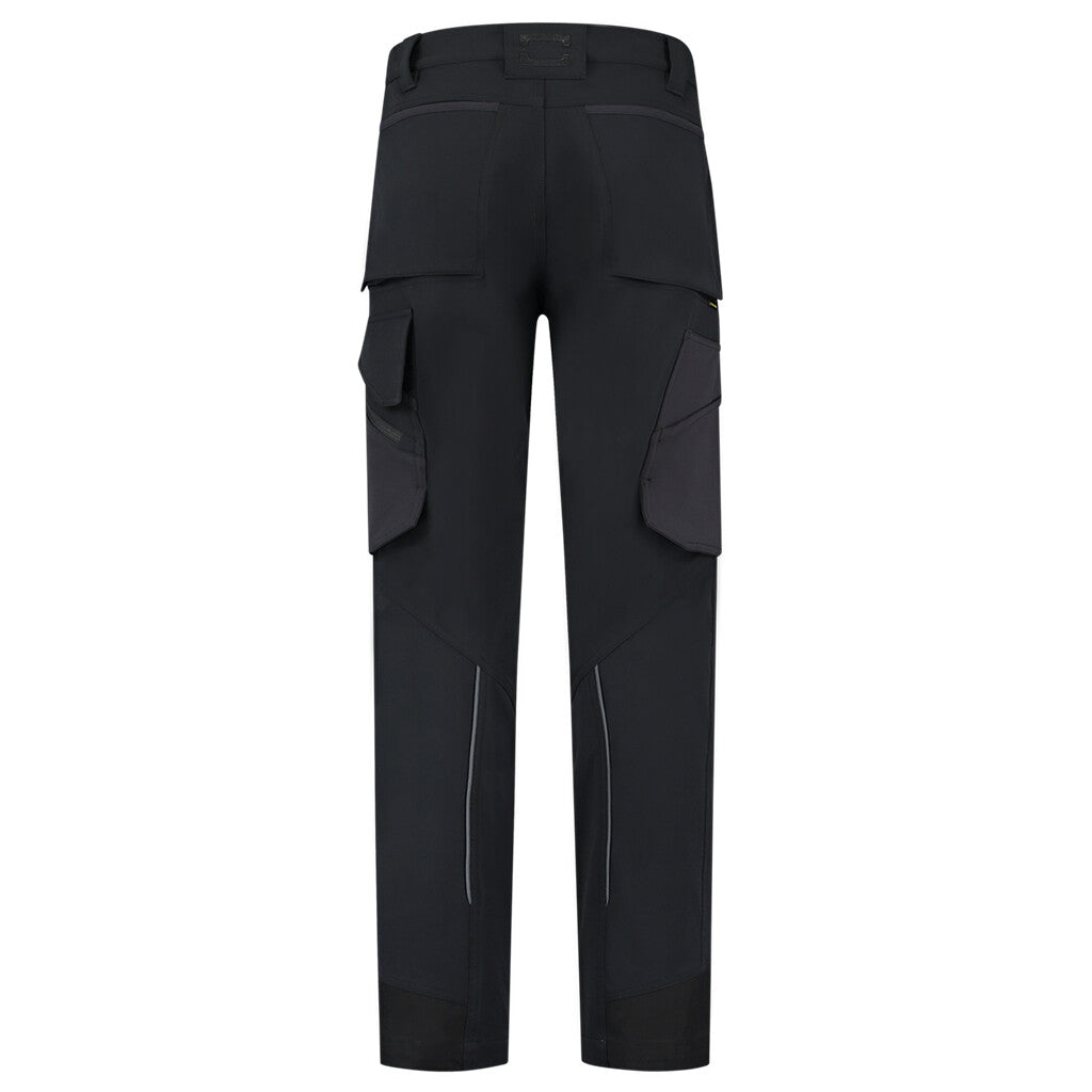 Black_03