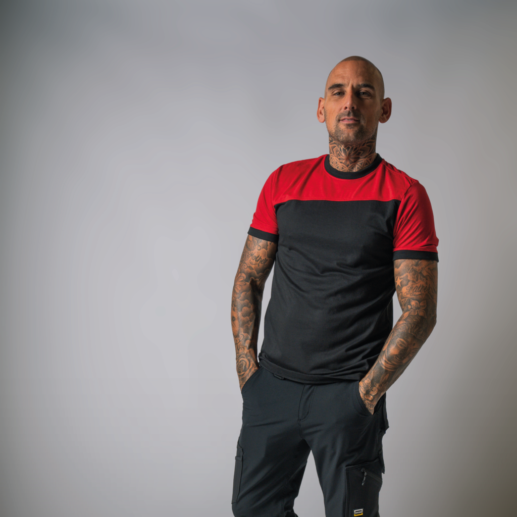 Model_Black-Red