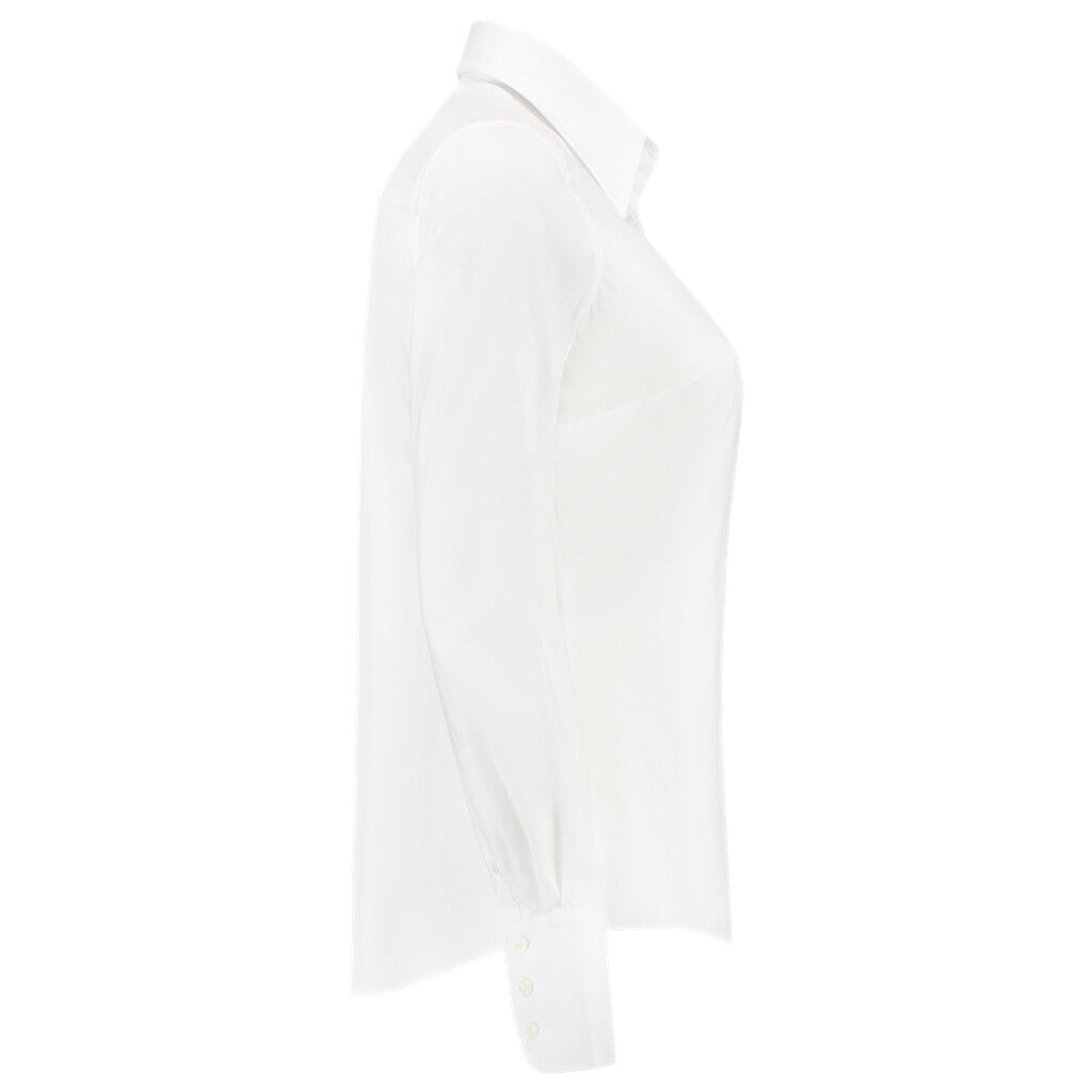 White_05