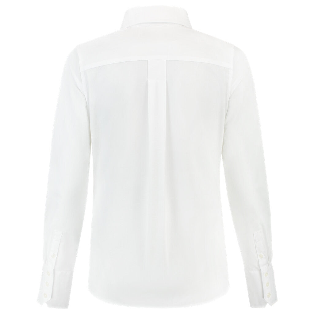 White_03
