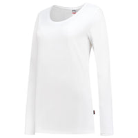 White_01