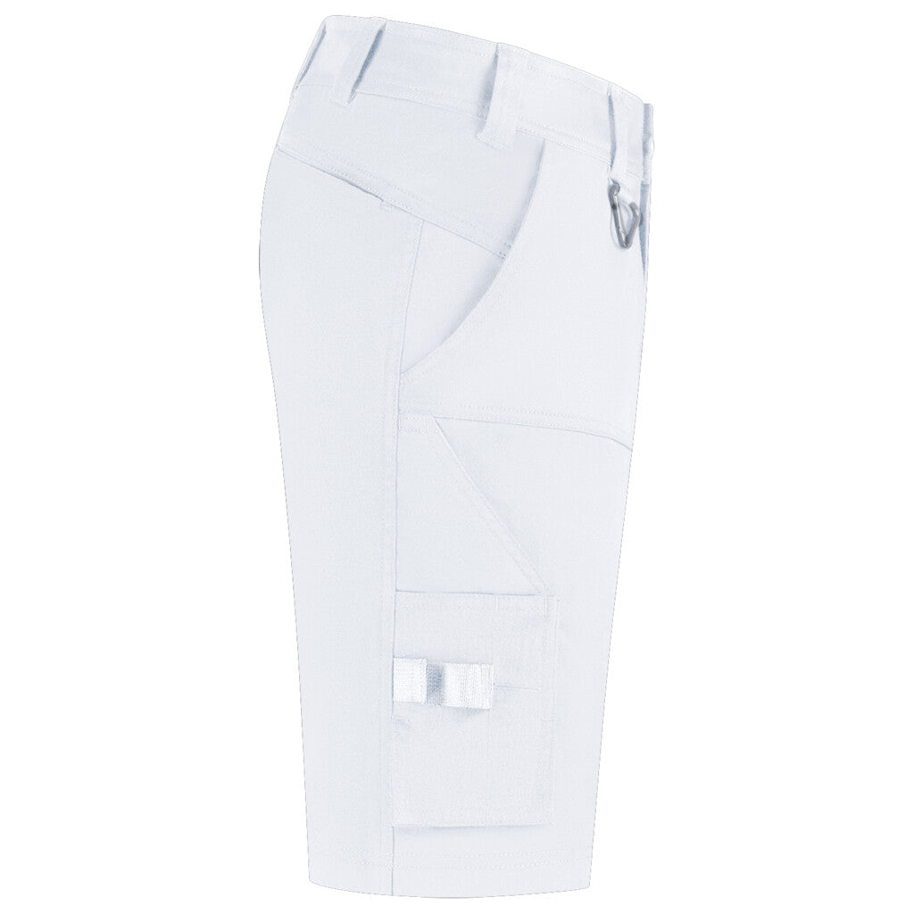 White_05