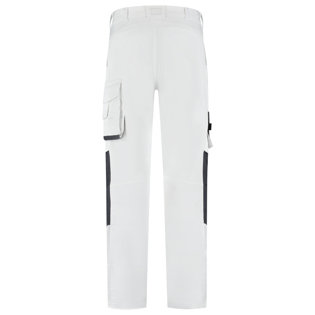 White_03