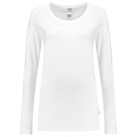 White_02