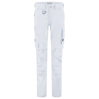White_02