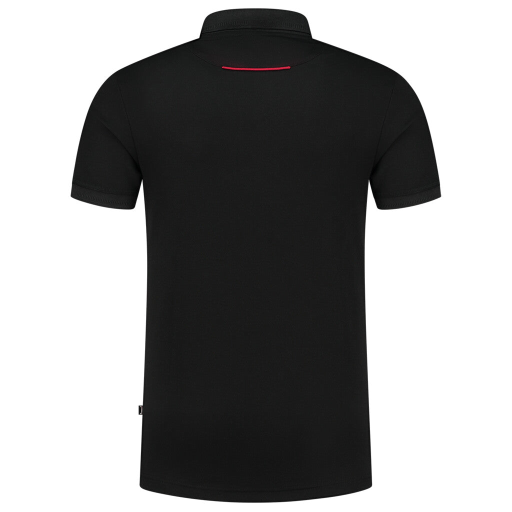 Black-Red_03