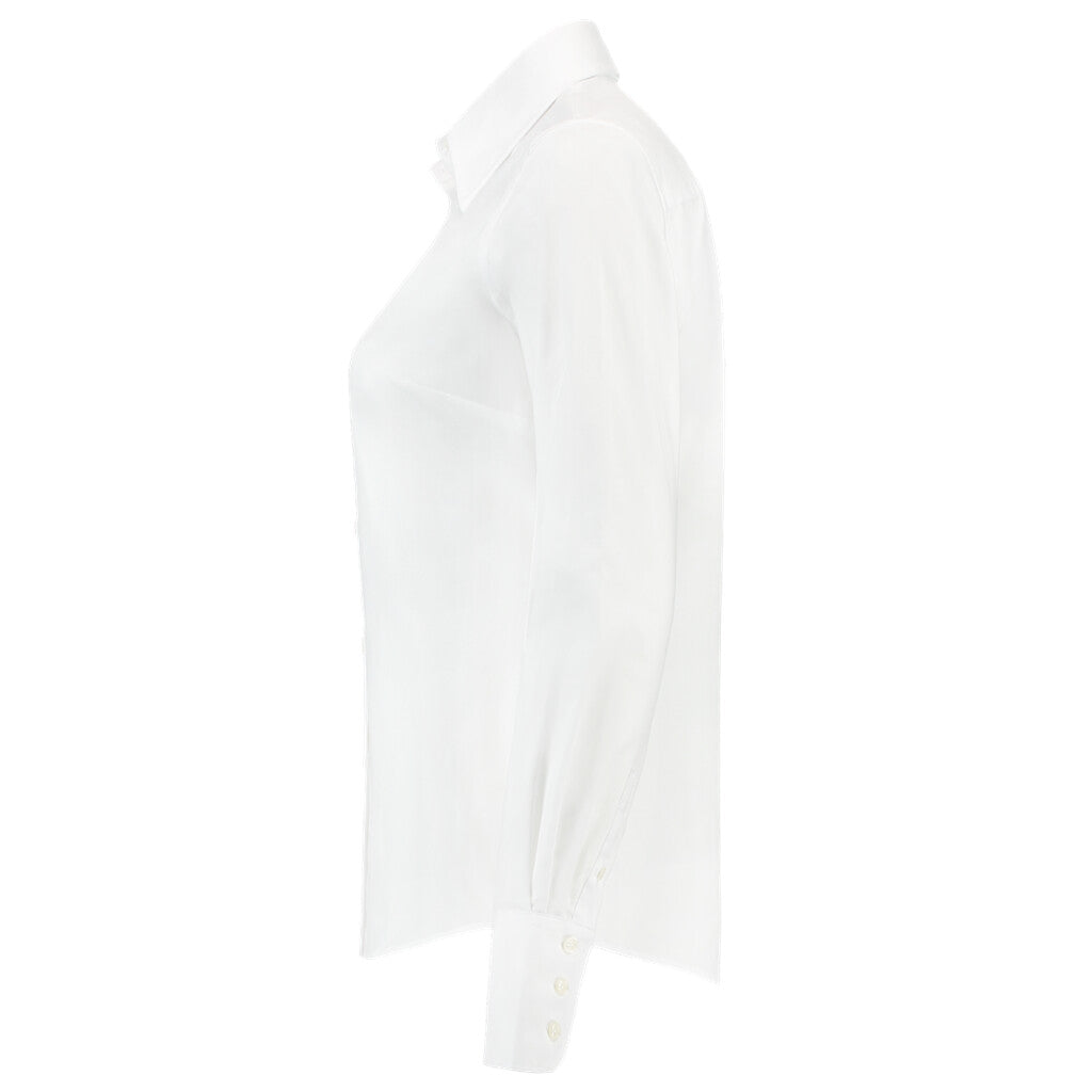 White_04